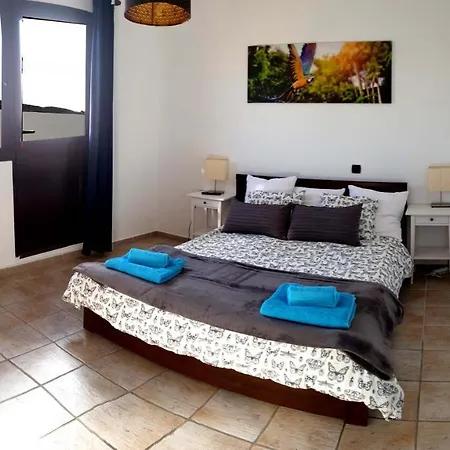 Villa Vista Mar - *