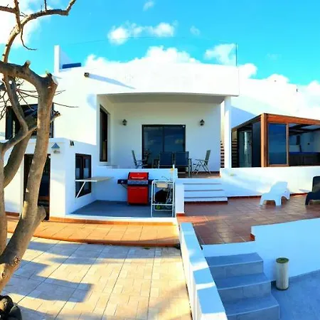 Vista Mar - Villa Tías